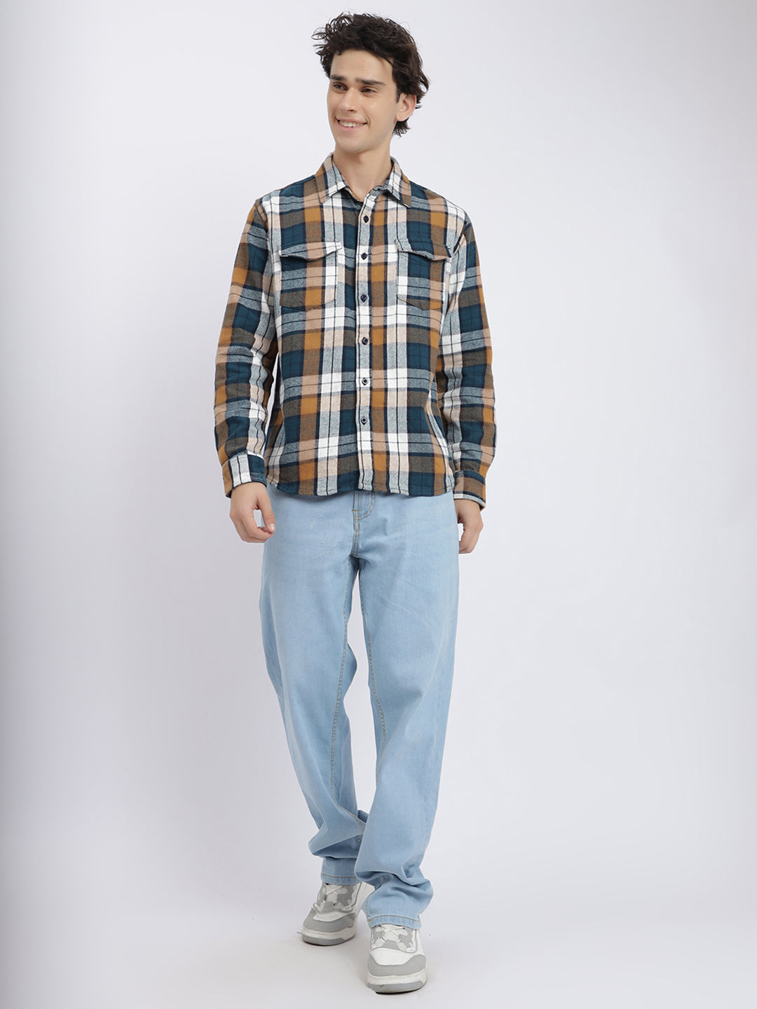 MRFTCFWS,WHITE AND NAVY BLUE CHECK