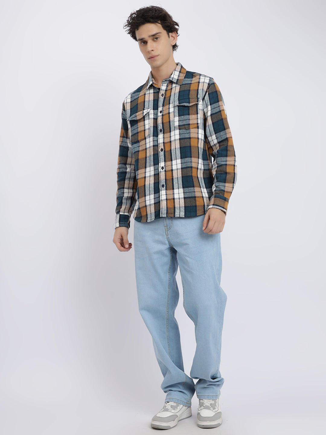 MRFTCFWS,WHITE AND NAVY BLUE CHECK